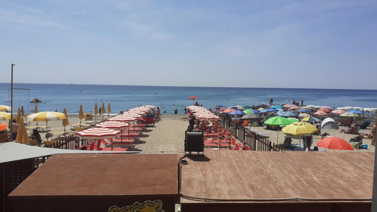 La Casa Di Pepe Leilighet Pietra Ligure Eksteriør bilde