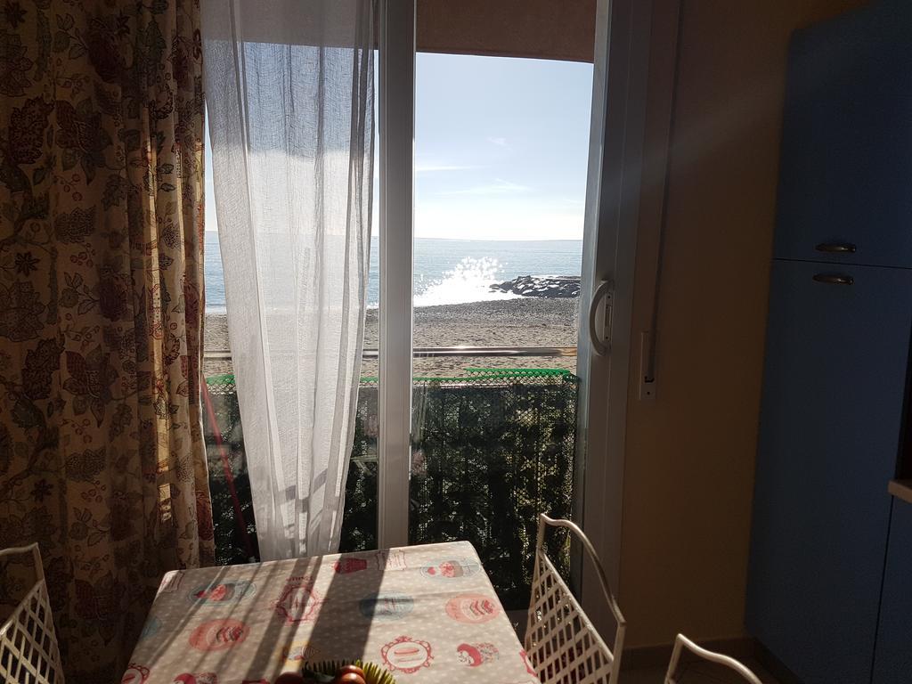 La Casa Di Pepe Leilighet Pietra Ligure Eksteriør bilde